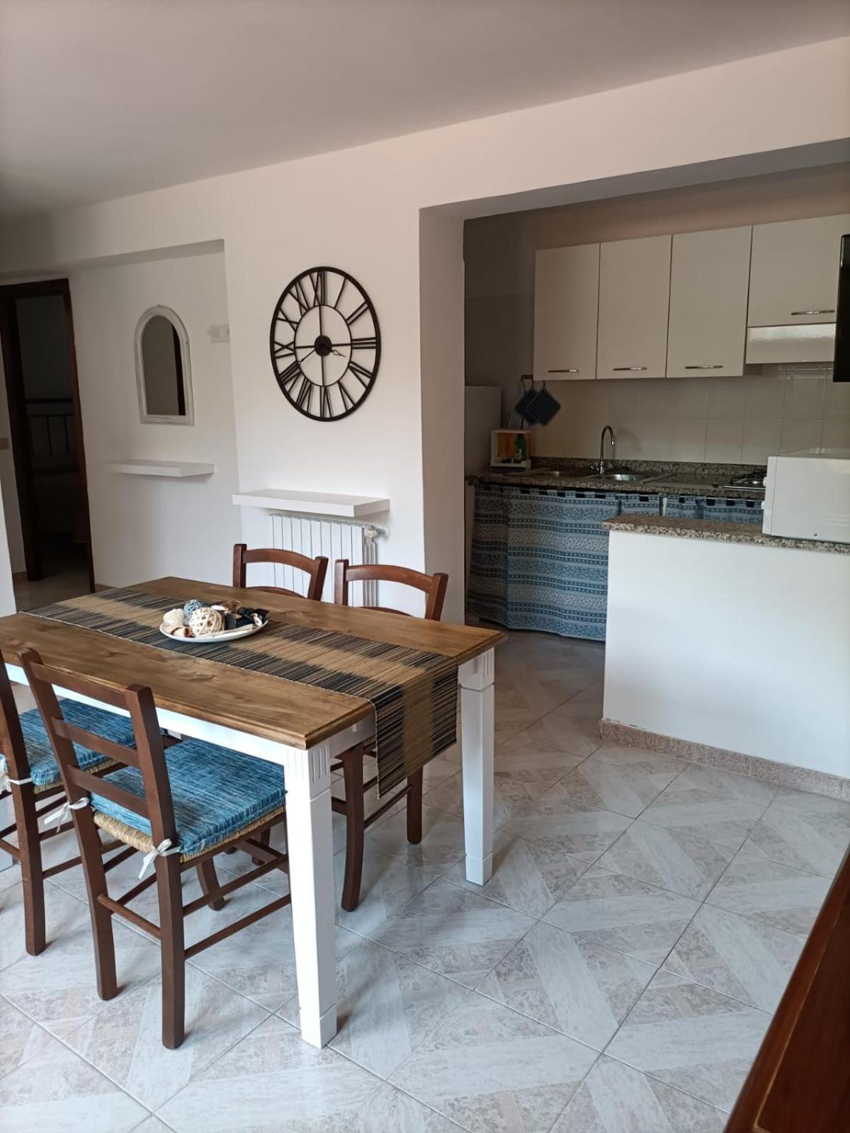 Willa La Casa Al Sole Marina di Sorso Pokój zdjęcie